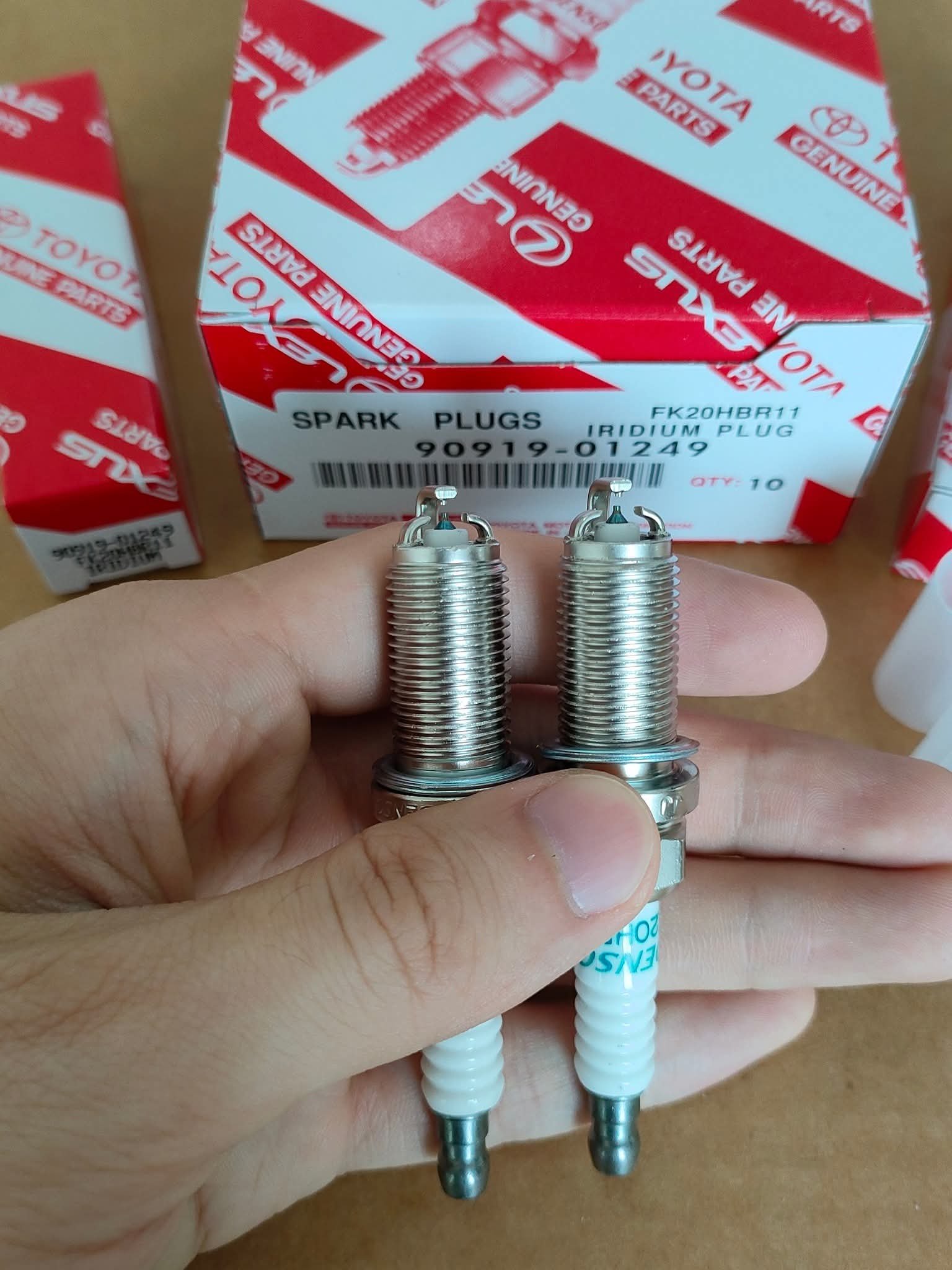 بلاكات شمع السيارات